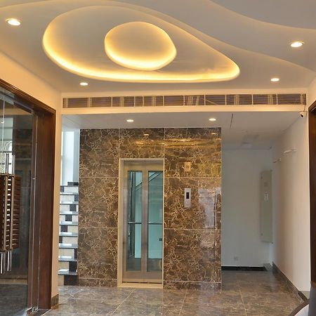 Hotel Bellevue Inn Ganganagar Экстерьер фото