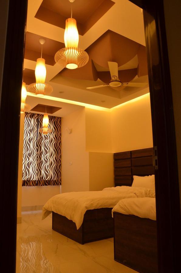 Hotel Bellevue Inn Ganganagar Экстерьер фото